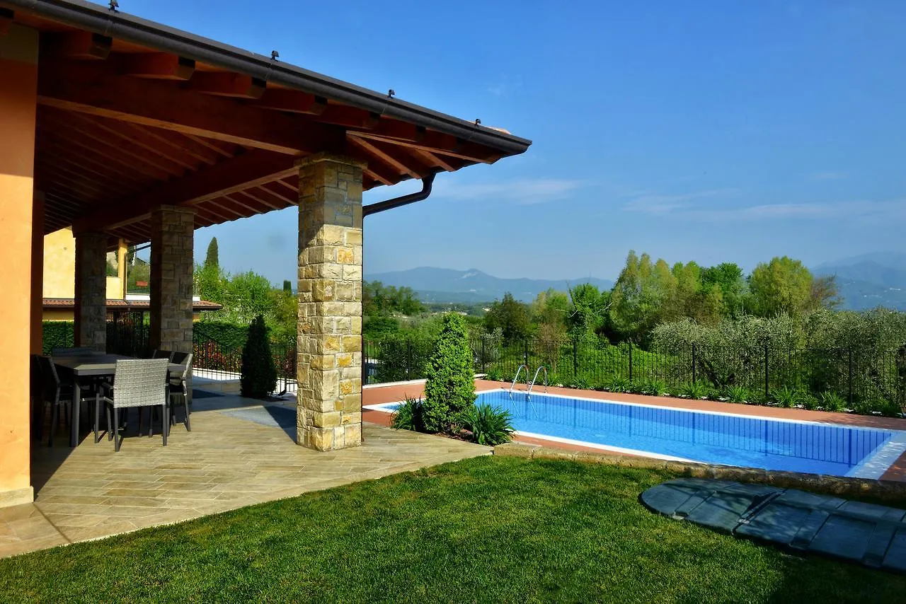 Villa Artemia مانربا ديل جاردا